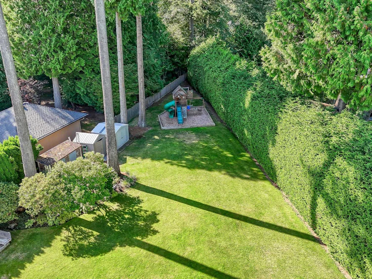 1943 133b Street, Surrey, BC, V4A 7S7 - 37
