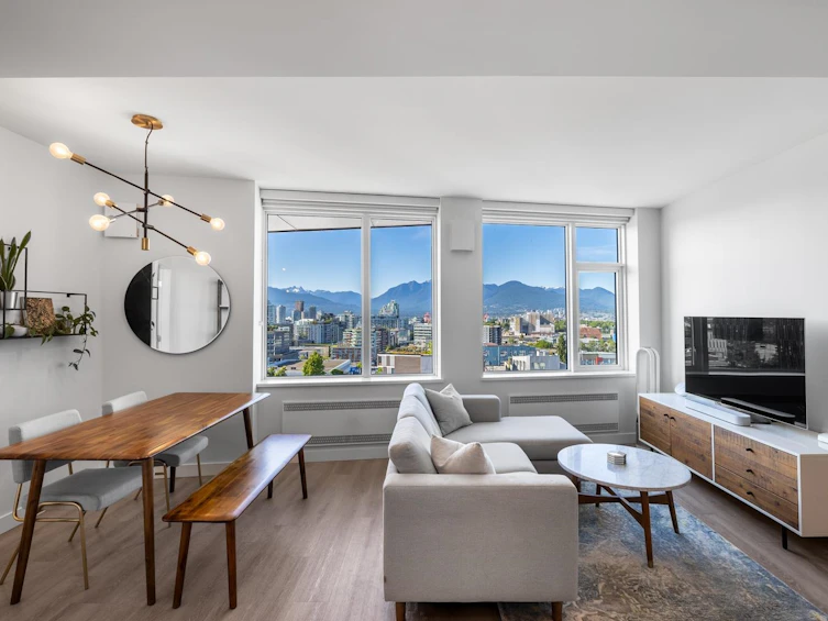 902-209 E 7th Avenue, Vancouver, BC, V5T 0H3 - 2