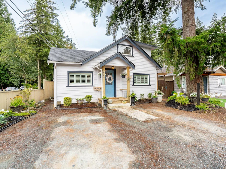 338 Balsam Street, Cultus Lake, BC, V2R 4Y8