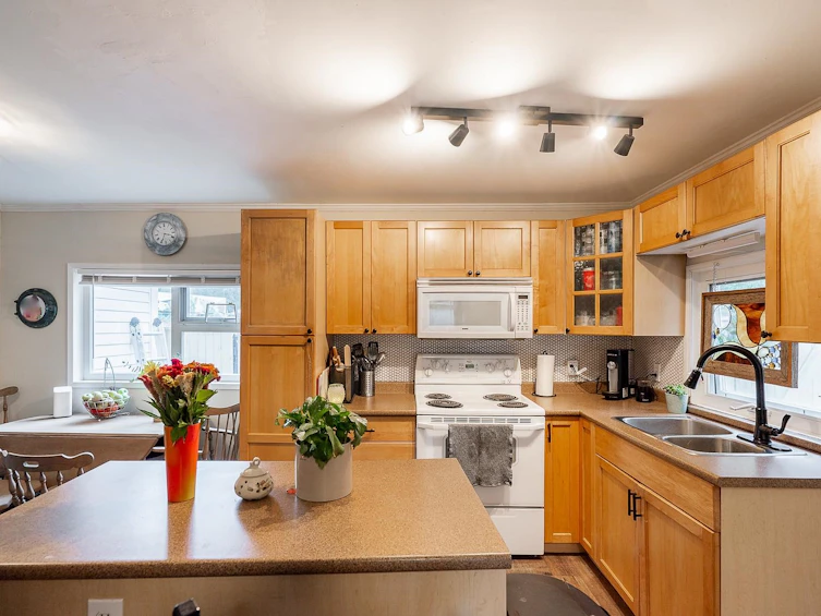 338 Balsam Street, Cultus Lake, BC, V2R 4Y8 - 12