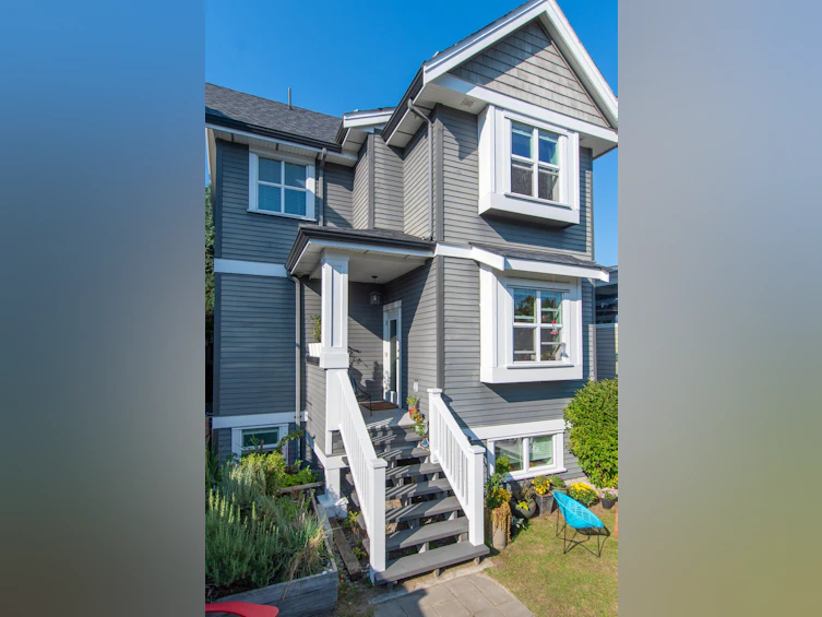 1368 E 13th Avenue, Vancouver, BC, V5N 2B6 - 39
