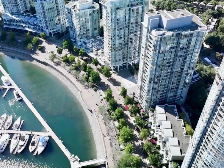 707-1067 Marinaside Crescent, Vancouver, BC, V6Z 3A4 - 2