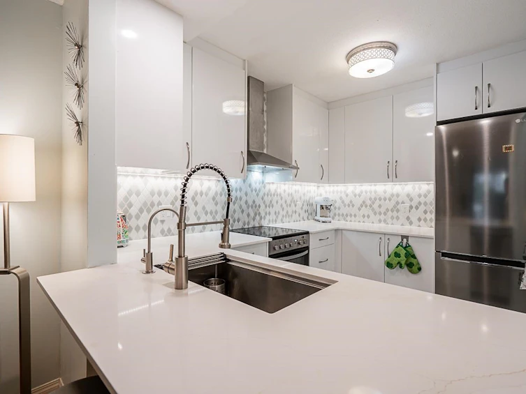 103-2050 Coquitlam Avenue, Port Coquitlam, BC, V3B 1J5 - 5