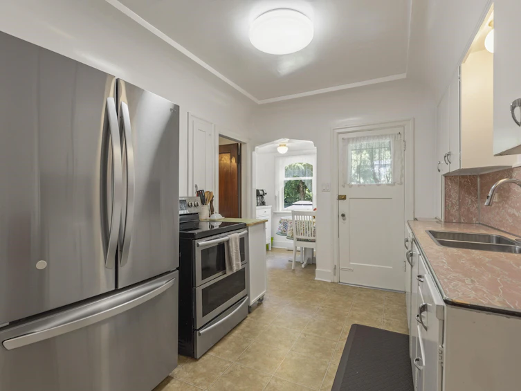 3959 W 34th Avenue, Vancouver, BC, V6N 2L4 - 5