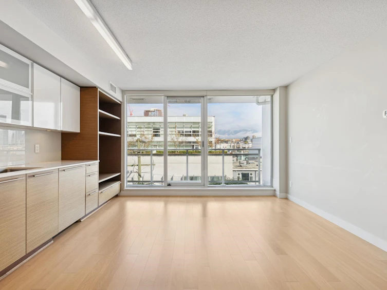 416-1635 West 3rd Avenue, Vancouver, BC, V6J 0B6 - 7