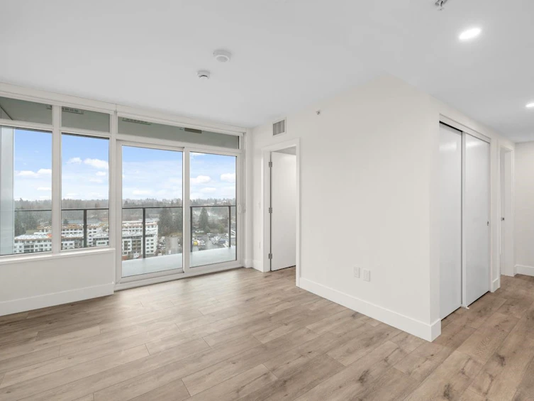 1901-10428 Whalley Boulevard, Surrey, BC, V3T 1W6 - 12