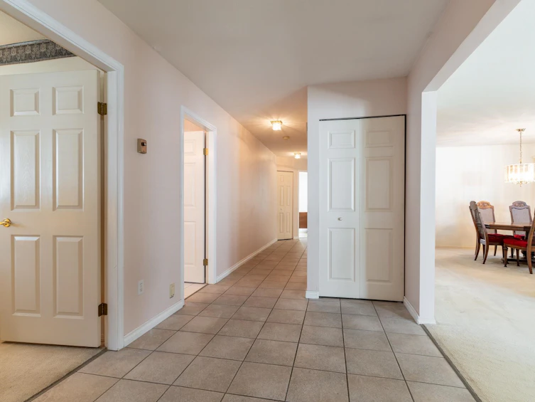 5246 Laburnum Park Place, Delta, BC, V4K 4S6 - 4