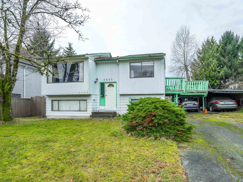 8885 150a Street, Surrey BC V3R 6X4