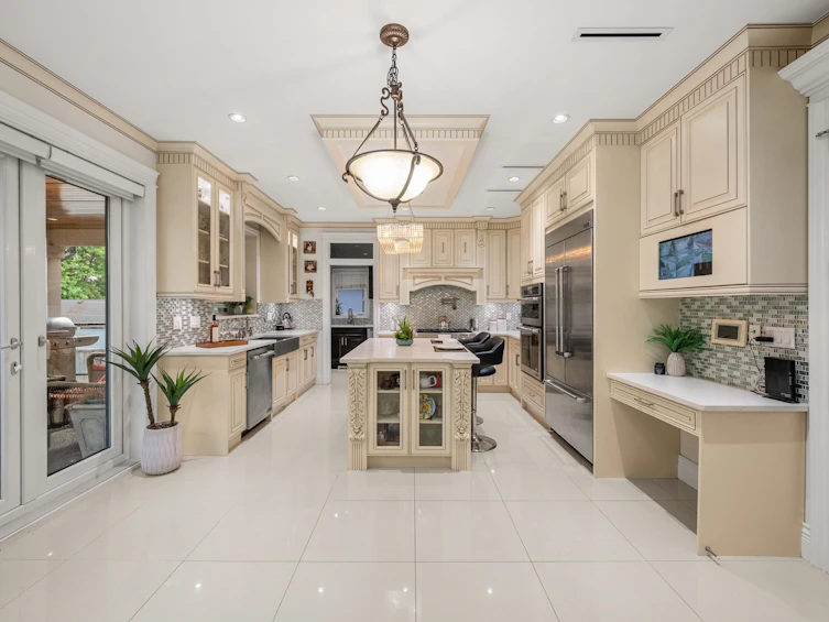 8416 13th Avenue, Burnaby, BC, V3N 2G9 - 14