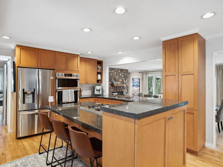 2569 Hyannis Point, North Vancouver, BC, V7H 1R9 - 10