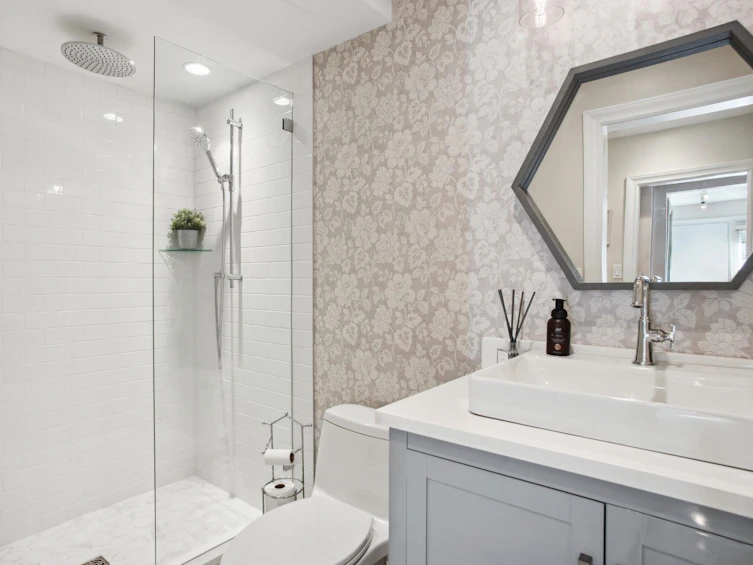 2569 Hyannis Point, North Vancouver, BC, V7H 1R9 - 24