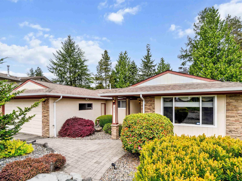 2761 Pilot Drive, Coquitlam BC V3C 3T6