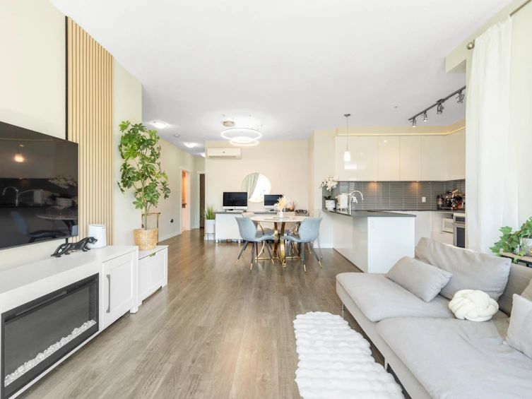 215-9388 Tomicki Avenue, Richmond, BC, V6X 0P1 - 13