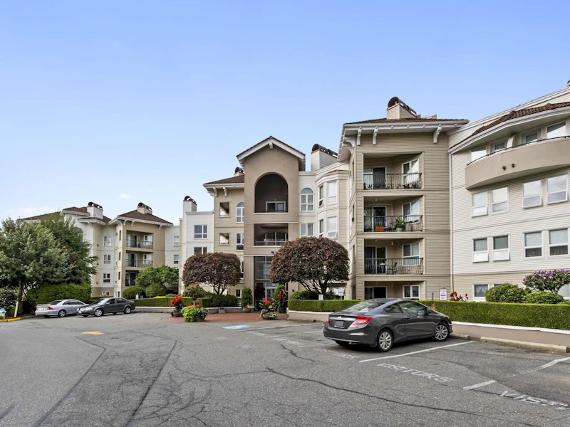 313 - 3172 Gladwin Road, Abbotsford BC V2T 5T3