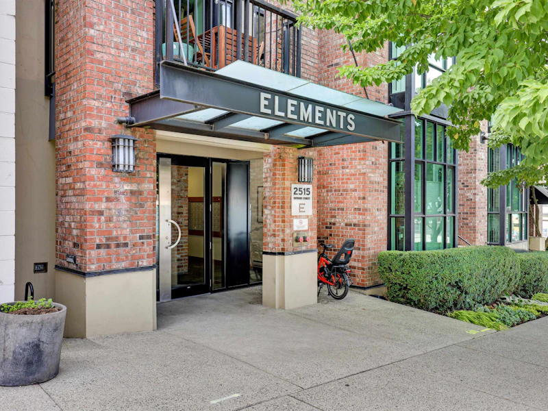 419 - 2515 Ontario Street, Vancouver BC V5T 4V4