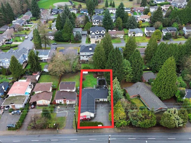 895 Como Lake Avenue, Coquitlam, BC, V3J 3M7 - 2