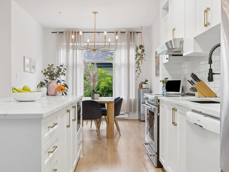 772 Orwell Street, North Vancouver, BC, V7J 0A5 - 12