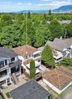 4988 Sherbrooke Street