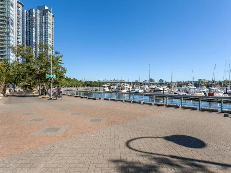 1907-1199 Marinaside Crescent, Vancouver, BC, V6Z 2Y2 - 34