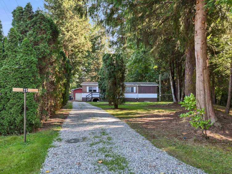 25 Bracken Parkway, Squamish, BC, V0N 1H0 - 6