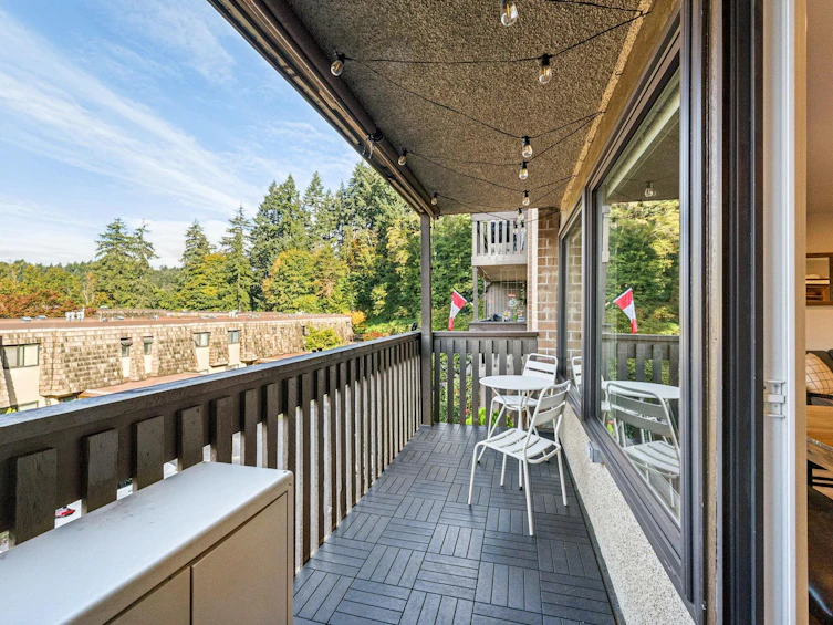 1053 Old Lillooet Road, North Vancouver, BC, V7J 3H6 - 24