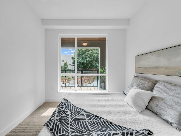 209-7588 16th Street, Burnaby, BC, V3N 0H8 - 15