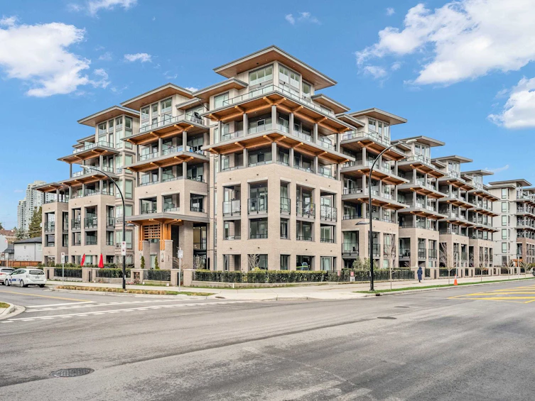 209-7588 16th Street, Burnaby, BC, V3N 0H8 - 30