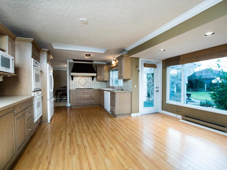 4631 Garry Street, Delta, BC, V4K 2T2 - 11