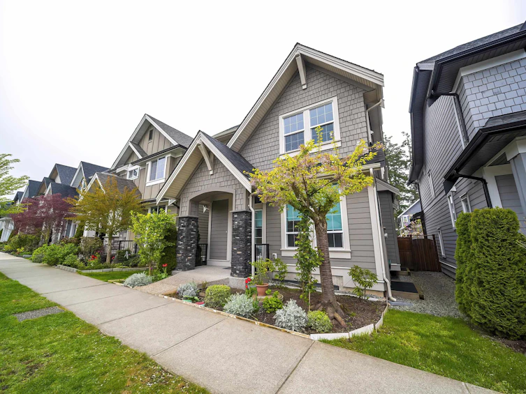 2168 165b Street, Surrey, BC, V3Z 0V6