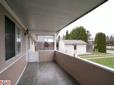 1955 158a Street - 4