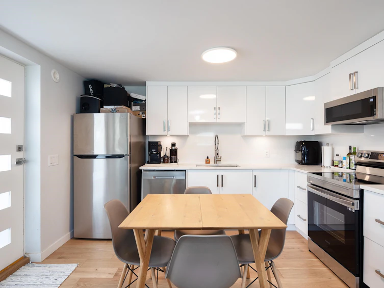 2996 Plymouth Drive, North Vancouver, BC, V7H 1C7 - 27