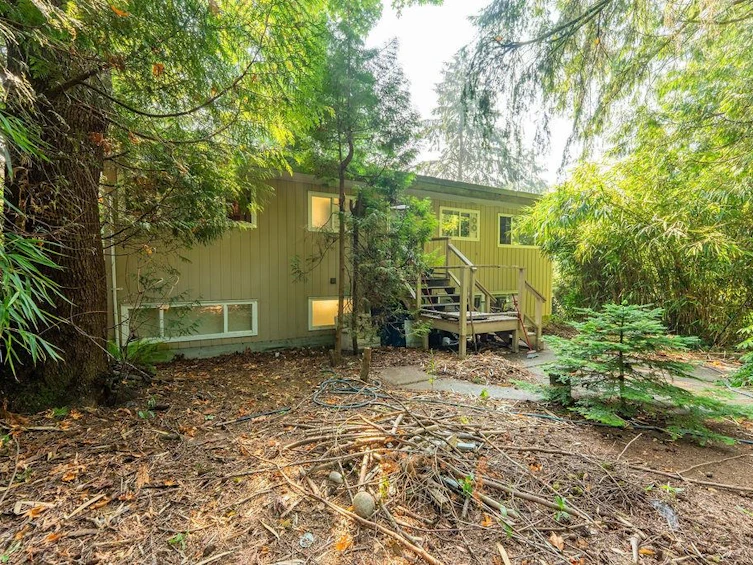 643 Plymouth Drive, North Vancouver, BC, V7H 2H5 - 6