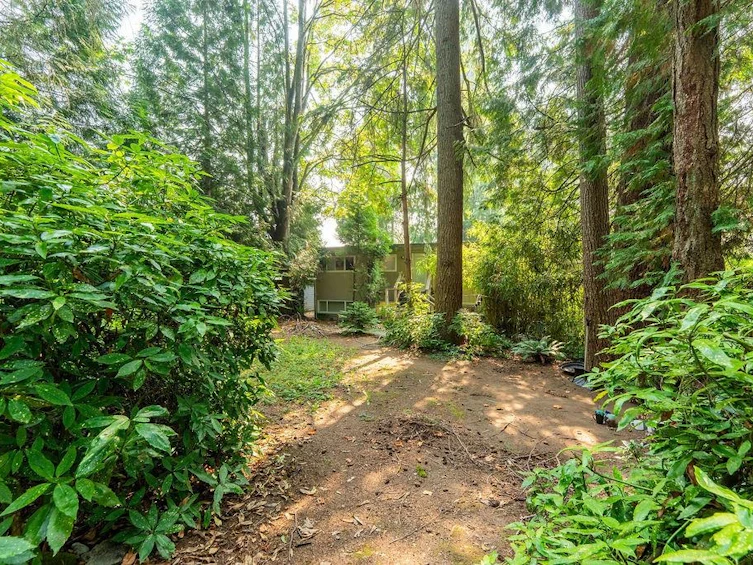 643 Plymouth Drive, North Vancouver, BC, V7H 2H5 - 10