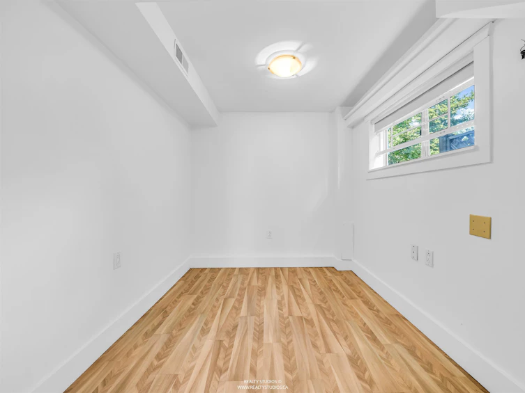 4140 Ontario Street, Vancouver, BC, V5V 3G6 - 30