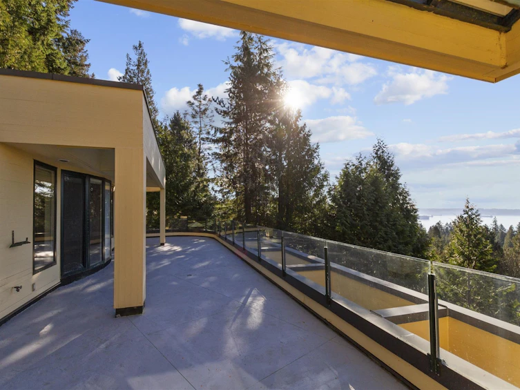 2780 Rosebery Avenue, West Vancouver, BC, V7V 3A2 - 25