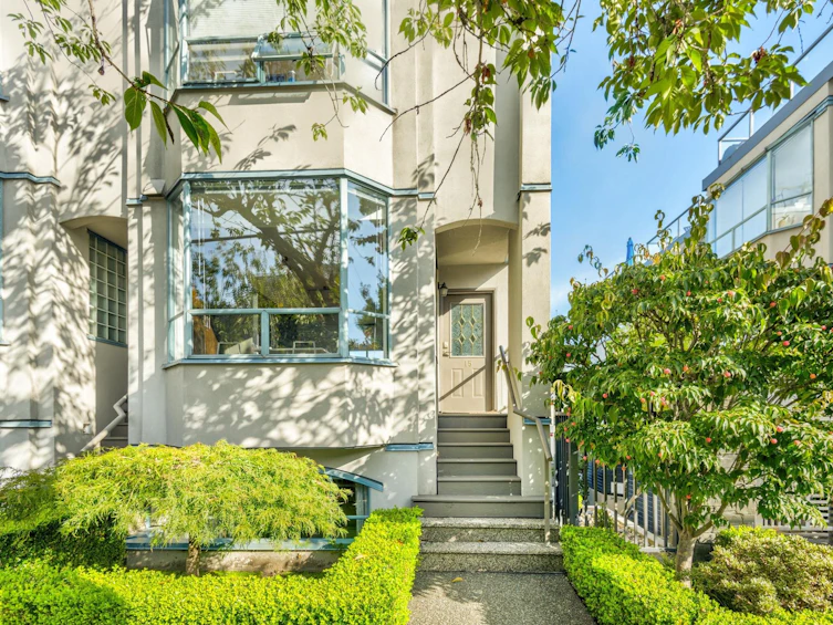 15-939 W 7th Avenue, Vancouver, BC, V5Z 1C4