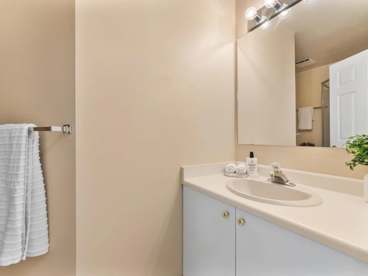 11-5400 Patterson Avenue, Burnaby, BC, V5H 2M5 - 16