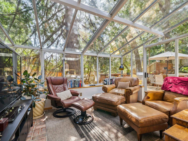 4706 Meadfeild Road, West Vancouver, BC, V7W 2W6 - 10