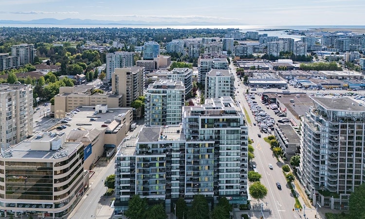 1312-7988 Ackroyd Road