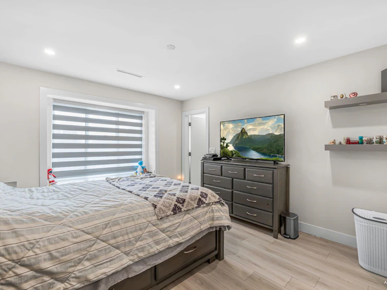 10954 78 Avenue, Delta, BC, V4C 1N5 - 30
