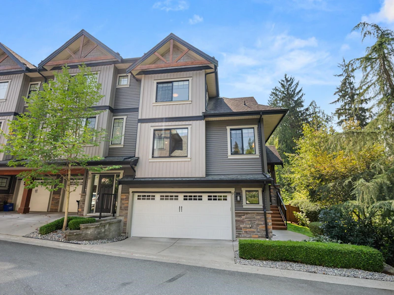 9 - 23709 111a Avenue, Maple Ridge BC V2W 0E5