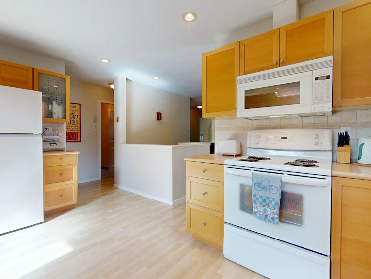 41343 Kingswood Road, Squamish, BC, V0N 1H0 - 11