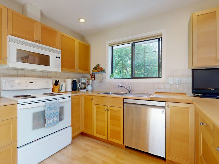 41343 Kingswood Road, Squamish, BC, V0N 1H0 - 10