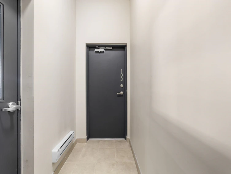 103-1182 W 16th Street, North Vancouver, BC, V7P 0B3 - 17
