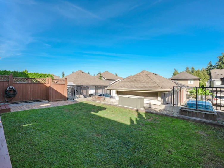 6864 208 Street, Langley, BC, V2Y 0G2 - 3
