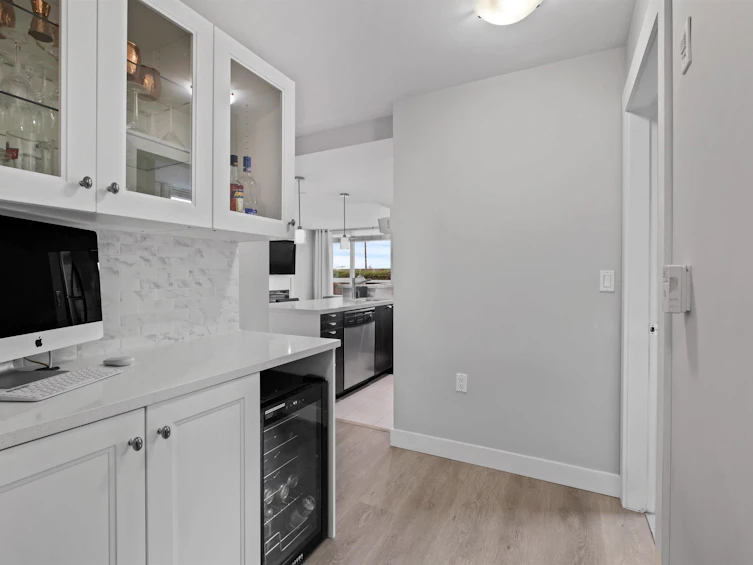 308-160 W 3rd Street, North Vancouver, BC, V7M 0A9 - 13
