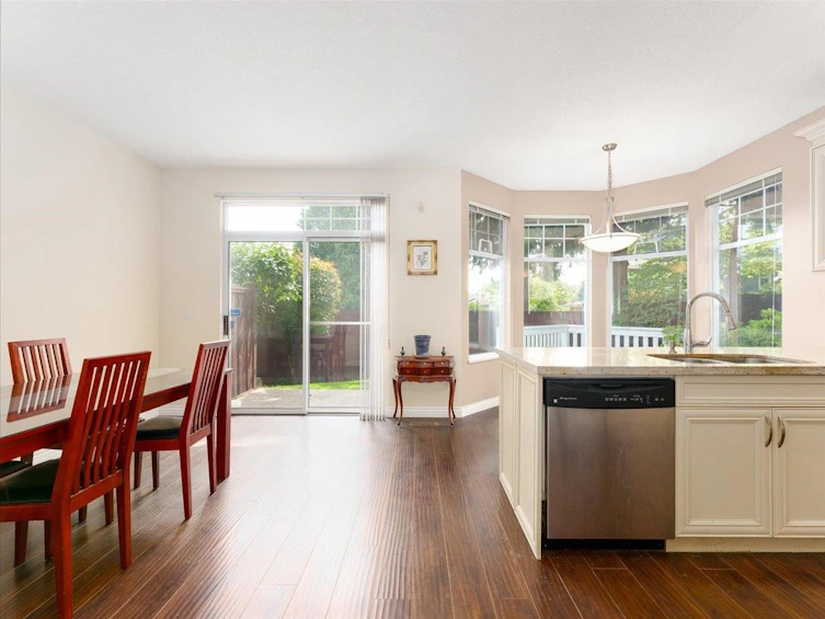 72-5950 Oakdale Road, Burnaby, BC, V5H 4R5 - 9