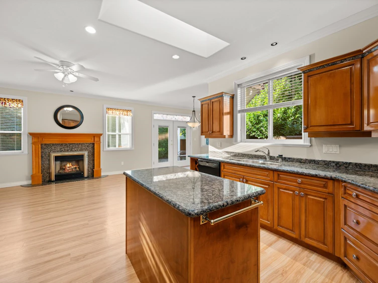 21061 44a Avenue, Langley, BC, V3A 8P9 - 13