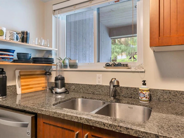 930 Blackstock Road, Port Moody, BC, V3H 3S1 - 15