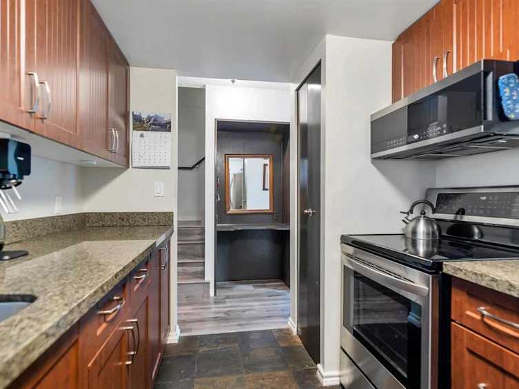 930 Blackstock Road, Port Moody, BC, V3H 3S1 - 16